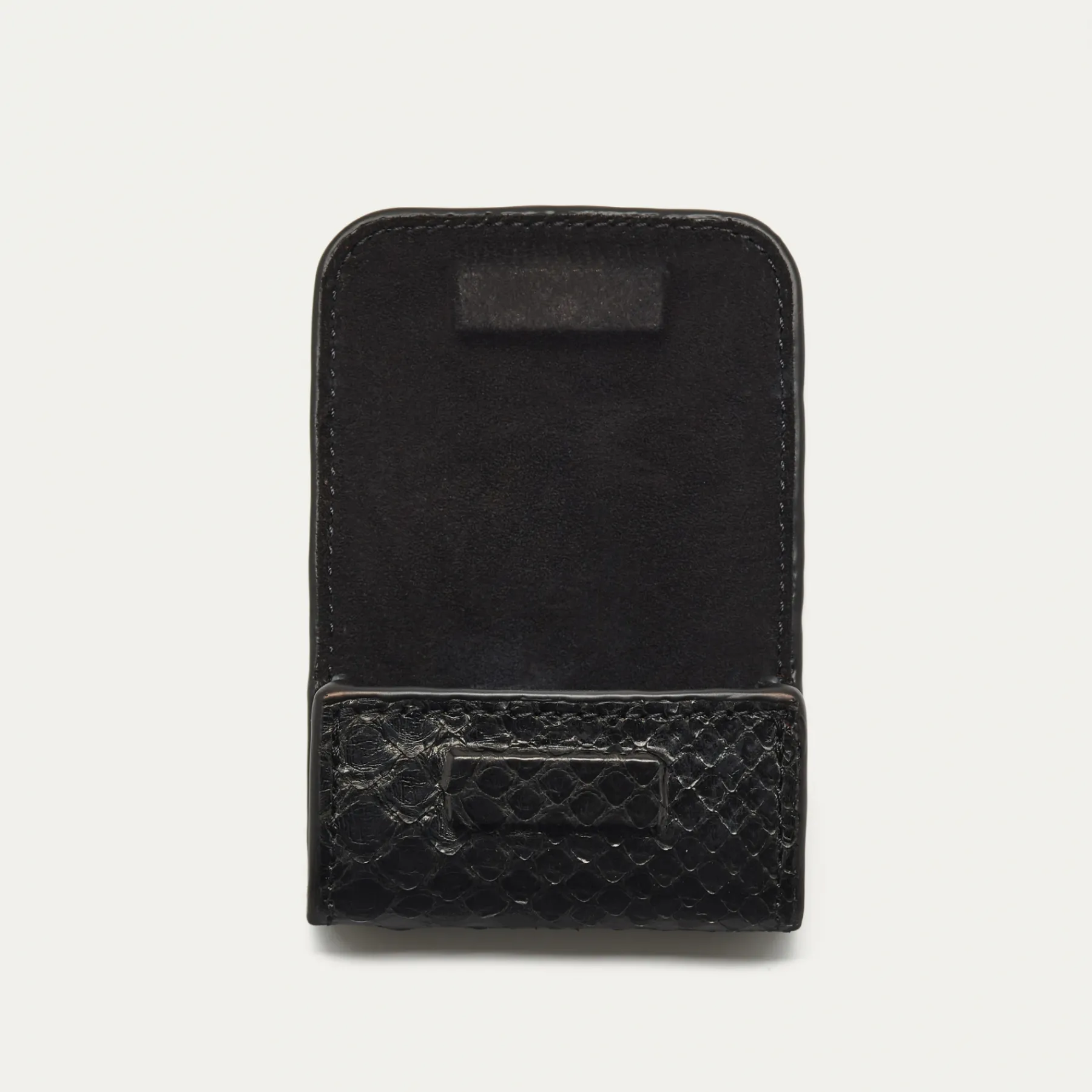 Hot Claris Virot Jamie Airpods Cases Black Python